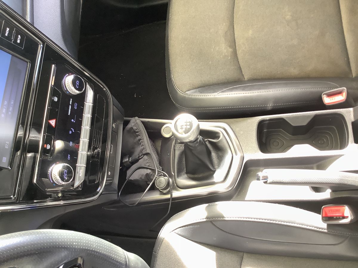 Ssangyong Tivoli 2020 — photo 40