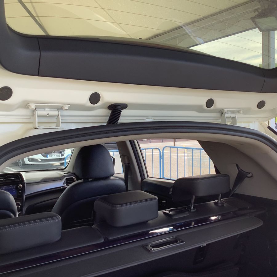 Ssangyong Tivoli 2020 — photo 41