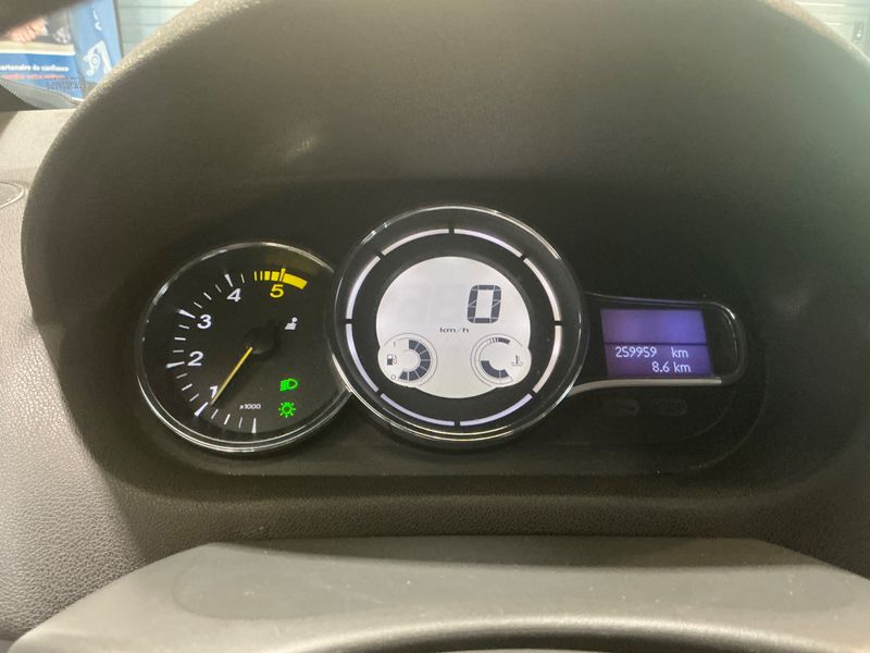 Renault Megane 1.5 dCi Dynamique 2013 – снимка 4