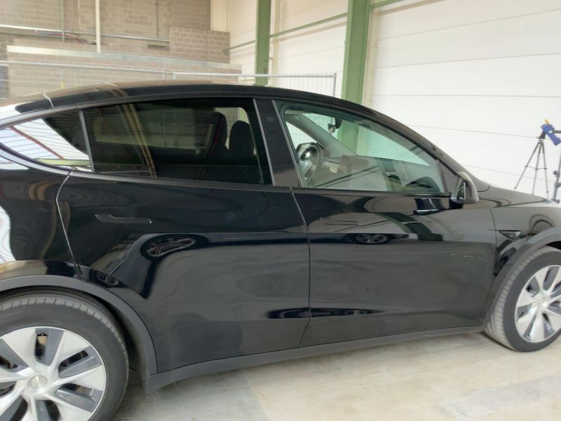 Tesla Model Y Max Range Dual AWD AWD — zdjęcie 7
