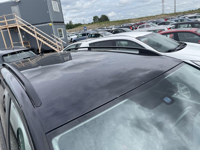Volkswagen Touran 1.4 TSI Comfortline 2015 – снимка 13