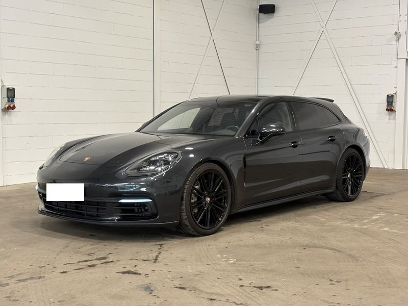 Panamera Sport Turismo 4 E-Hybrid