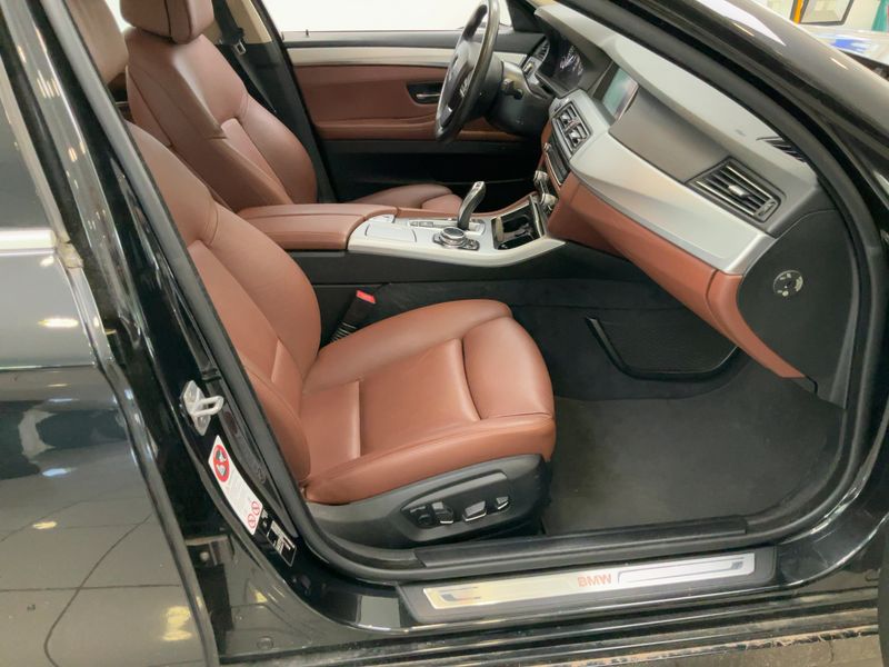 BMW 5er 530d 2014 – снимка 17