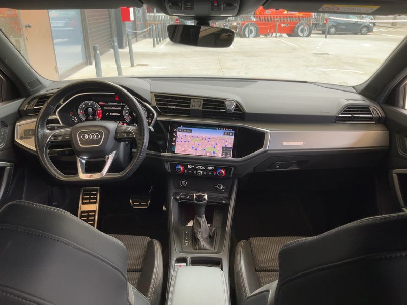 Audi Q3 Sportback 35 TDI Black line — zdjęcie 12