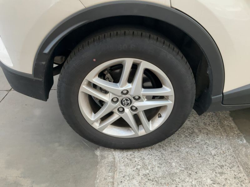Toyota C-HR 1.8 Hybrid Business Edition 2022 – снимка 9