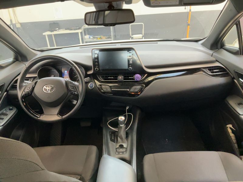 Toyota C-HR 1.8 Hybrid Business Edition 2022 – снимка 17