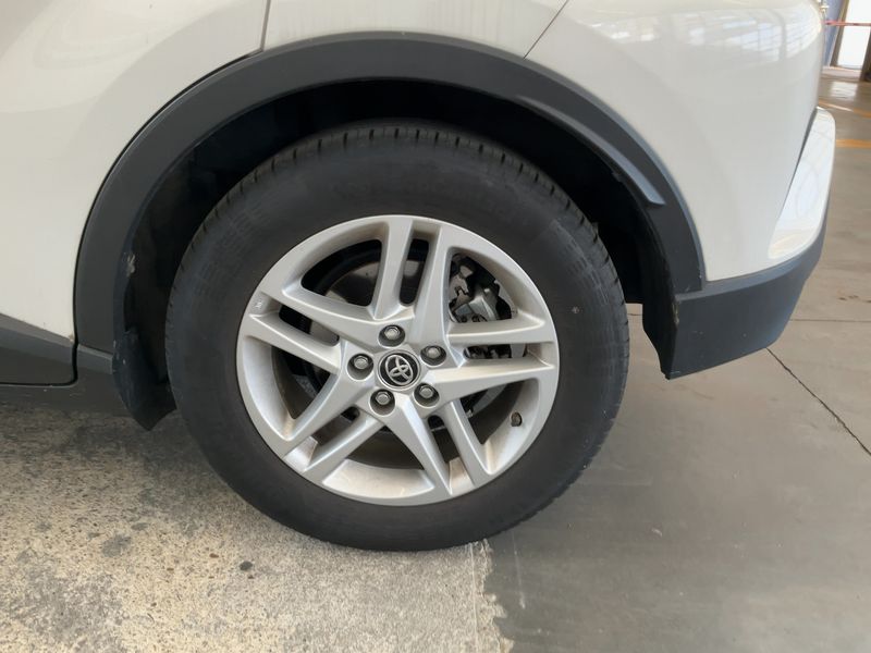 Toyota C-HR 1.8 Hybrid Business Edition 2022 – снимка 5
