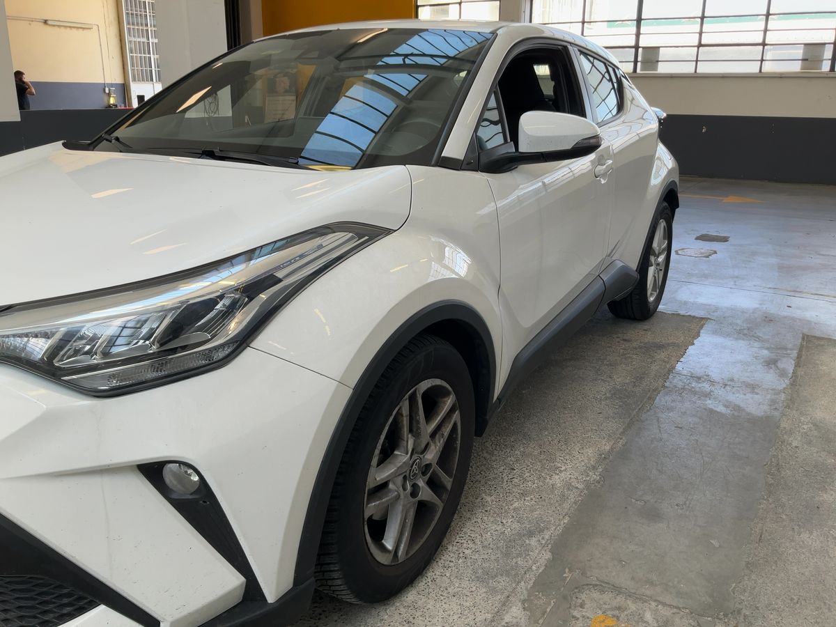 Toyota C-HR d'occasion