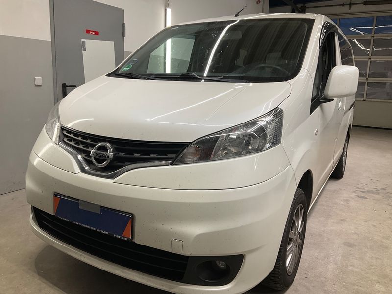 Nissan NV200 Evalia 1.5 dCi Evalia Tekna photo Nissan NV200 Evalia 1.5 dCi Evalia Tekna