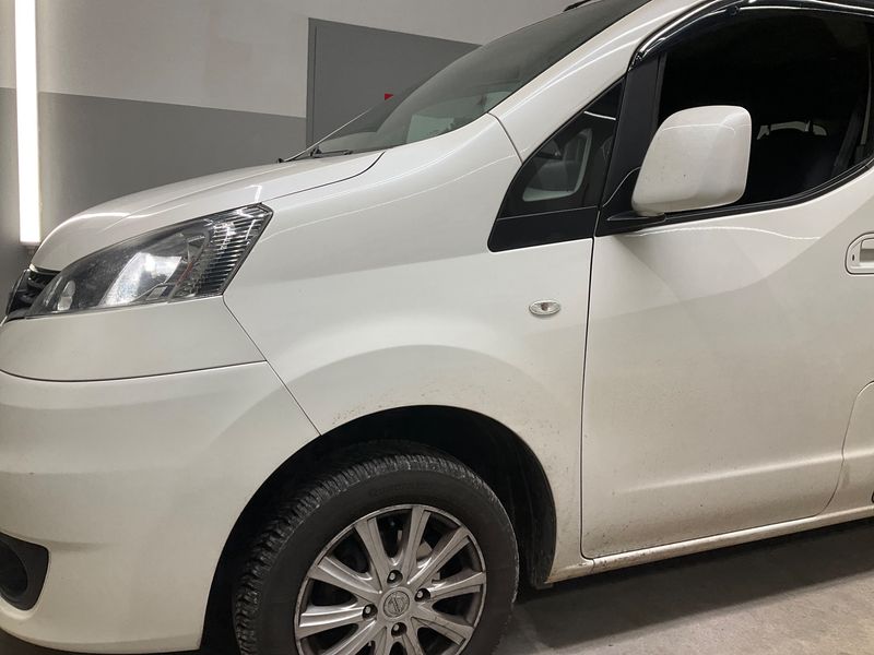 Nissan NV200 Evalia 1.5 dCi Evalia Tekna photo Nissan NV200 Evalia 1.5 dCi Evalia Tekna