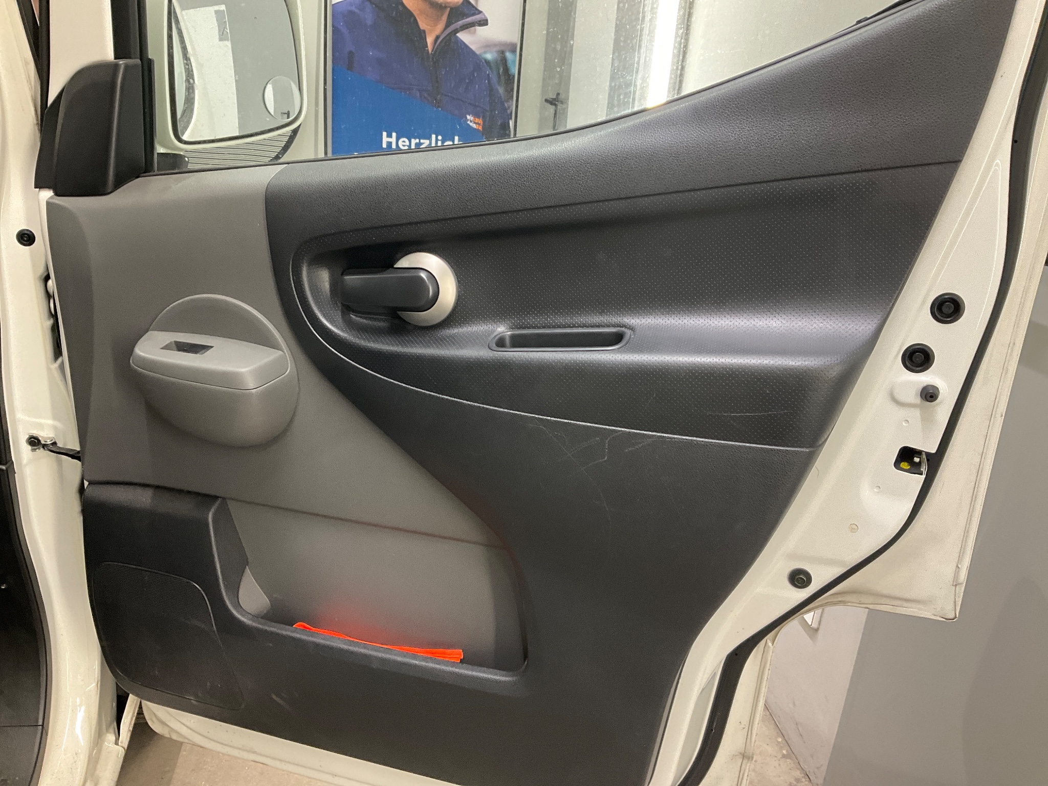 Nissan NV200 Evalia 1.5 dCi Evalia Tekna photo Nissan NV200 Evalia 1.5 dCi Evalia Tekna
