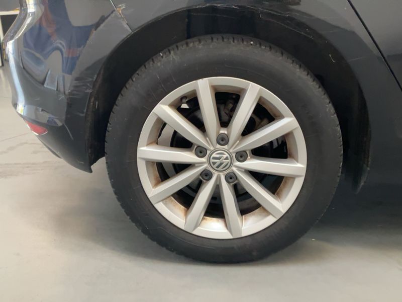 Volkswagen Golf VII 1.2 TSI Lounge BlueMotion Tech 2015 – снимка 9