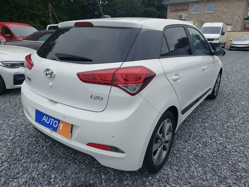 Hyundai i20 1.0 TGDI Passion blue — zdjęcie 5