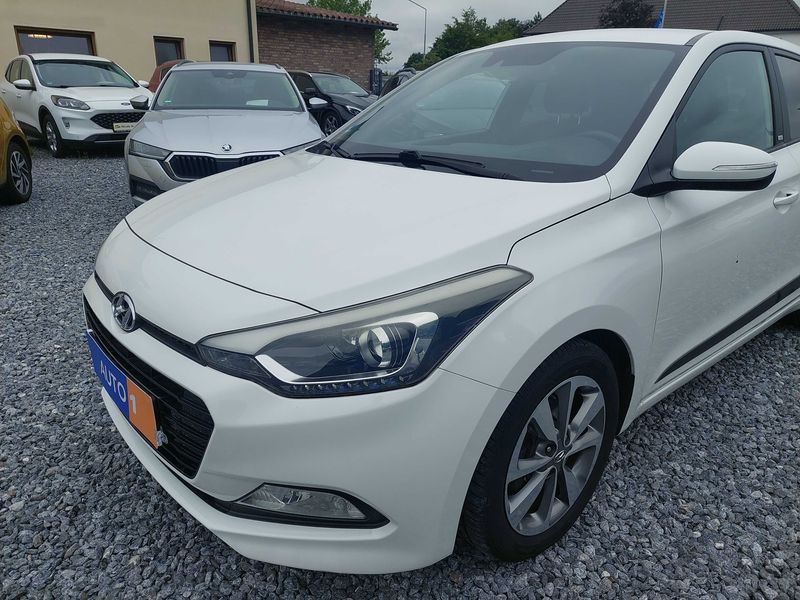 Hyundai i20 1.0 TGDI Passion blue — zdjęcie 2