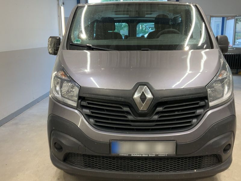Renault Trafic 1.6 dCi Energy L1H1 2,7t Expression 2015 – снимка 14