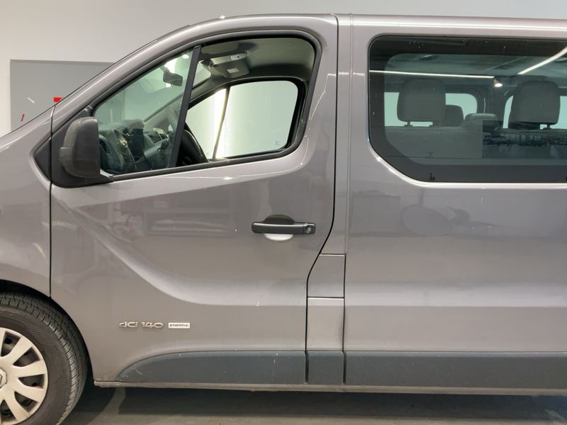 Renault Trafic 1.6 dCi Energy L1H1 2,7t Expression 2015 – снимка 4