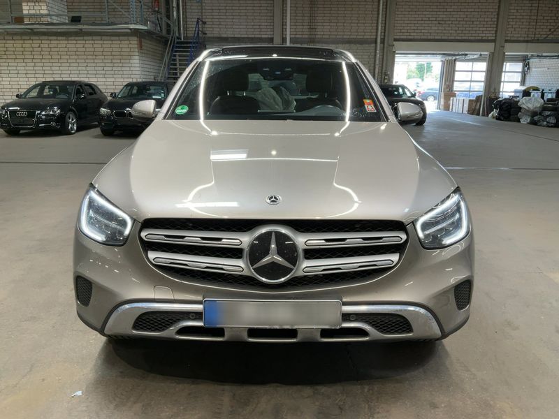 Mercedes-Benz GLC-Klasse GLC 300e 4Matic — zdjęcie 9