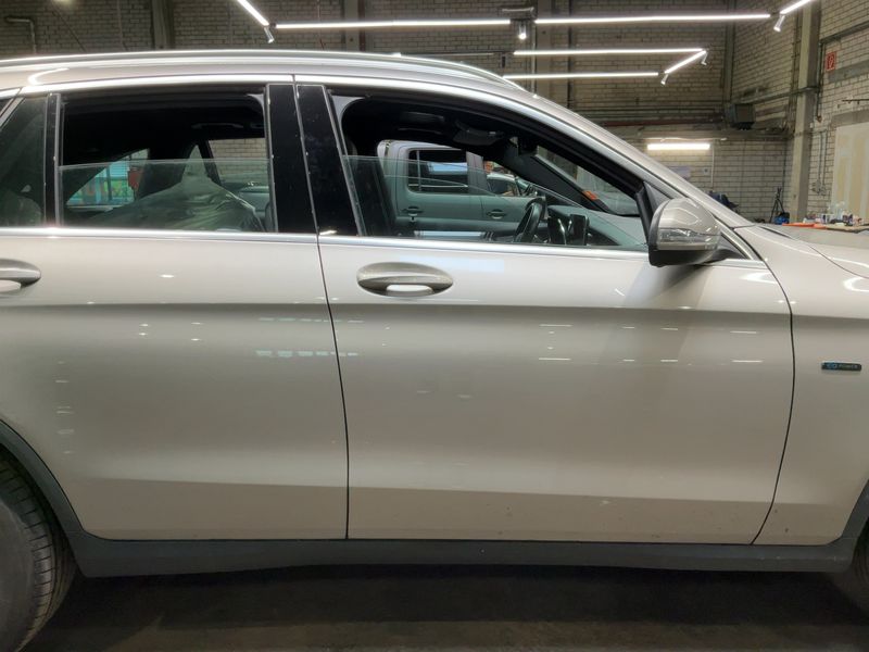 Mercedes-Benz GLC-Klasse GLC 300e 4Matic — zdjęcie 7