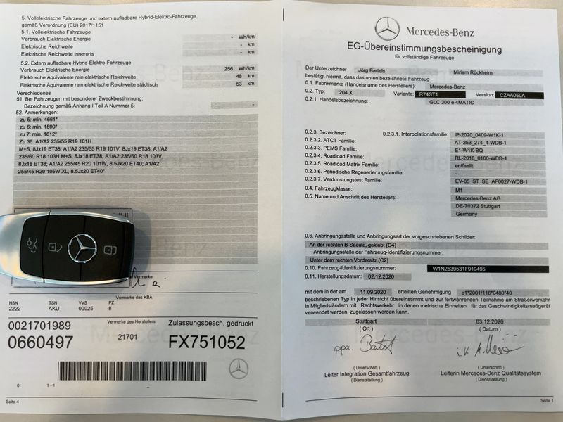 Mercedes-Benz GLC-Klasse GLC 300e 4Matic — zdjęcie 16