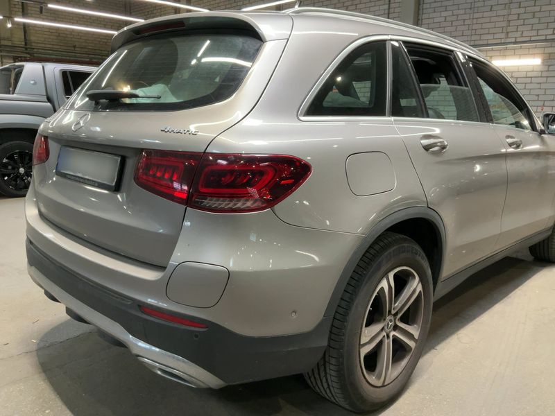 Mercedes-Benz GLC-Klasse GLC 300e 4Matic — zdjęcie 6