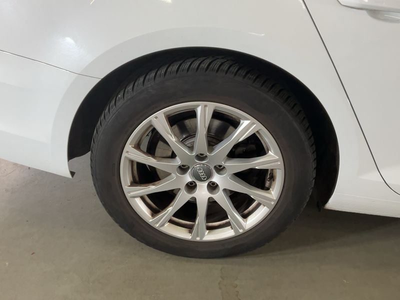 Audi A4 40 TDI quattro Sport 2019 – снимка 9