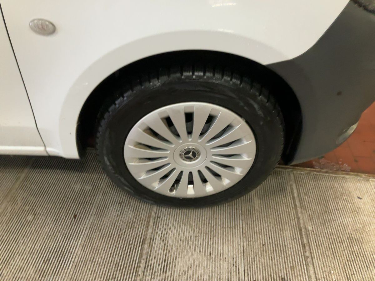 Mercedes-Benz Vito 2021 — photo 12