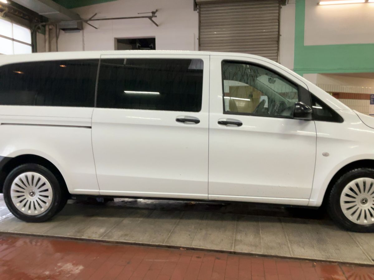 Mercedes-Benz Vito 2021 — photo 11