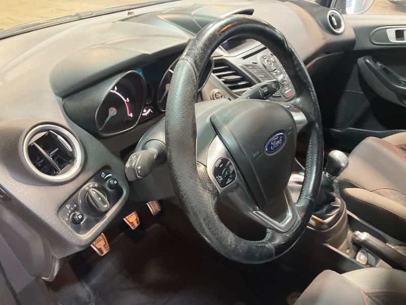 Ford Fiesta 1.5 TDCi ST-Line 2017 – снимка 25