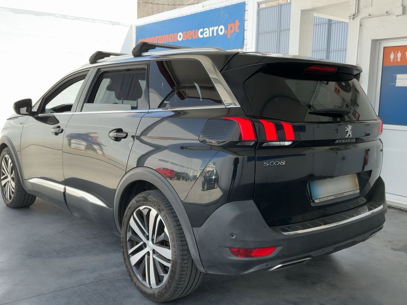 Peugeot 5008 2.0 Blue-HDi GT — zdjęcie 3
