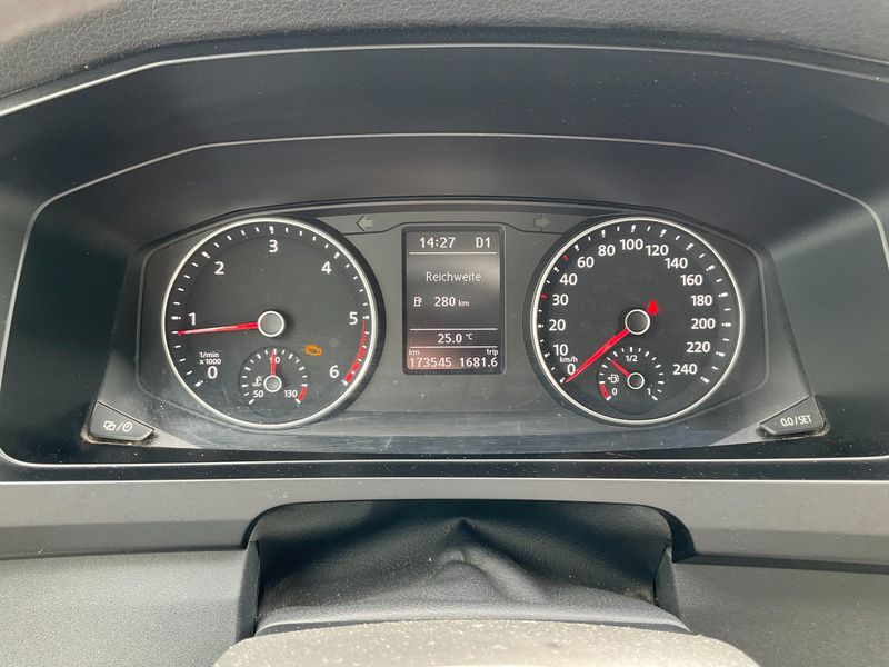 Volkswagen T6 Kombi 2.0 TDI 4Motion — zdjęcie 13