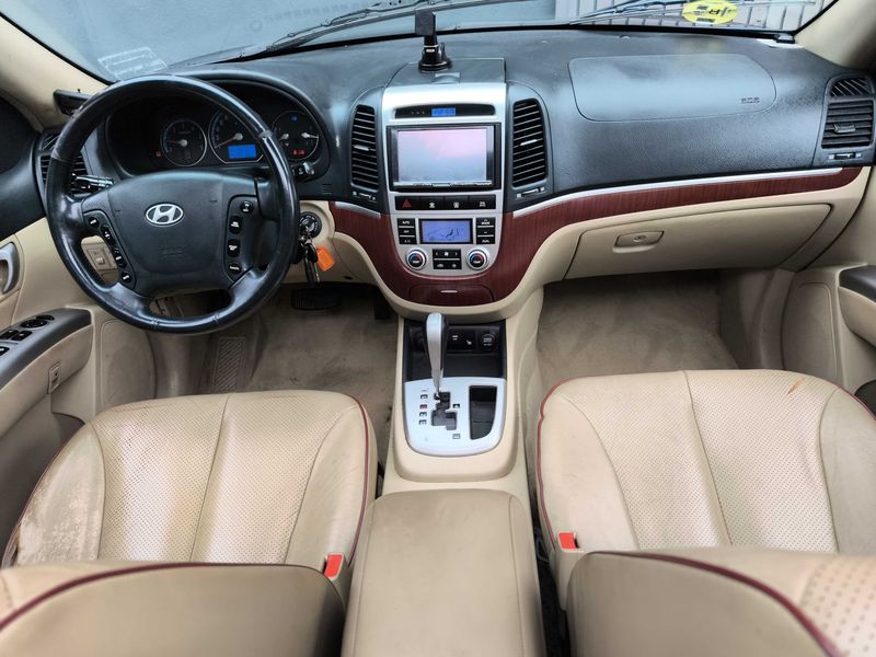 Hyundai Santa Fe 2.2 CRDi Pack Confort — zdjęcie 11