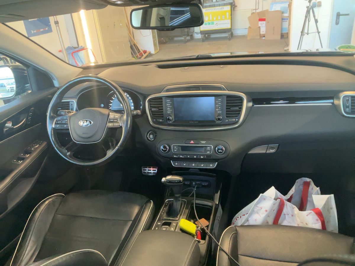Kia Sorento 2019 — photo 18