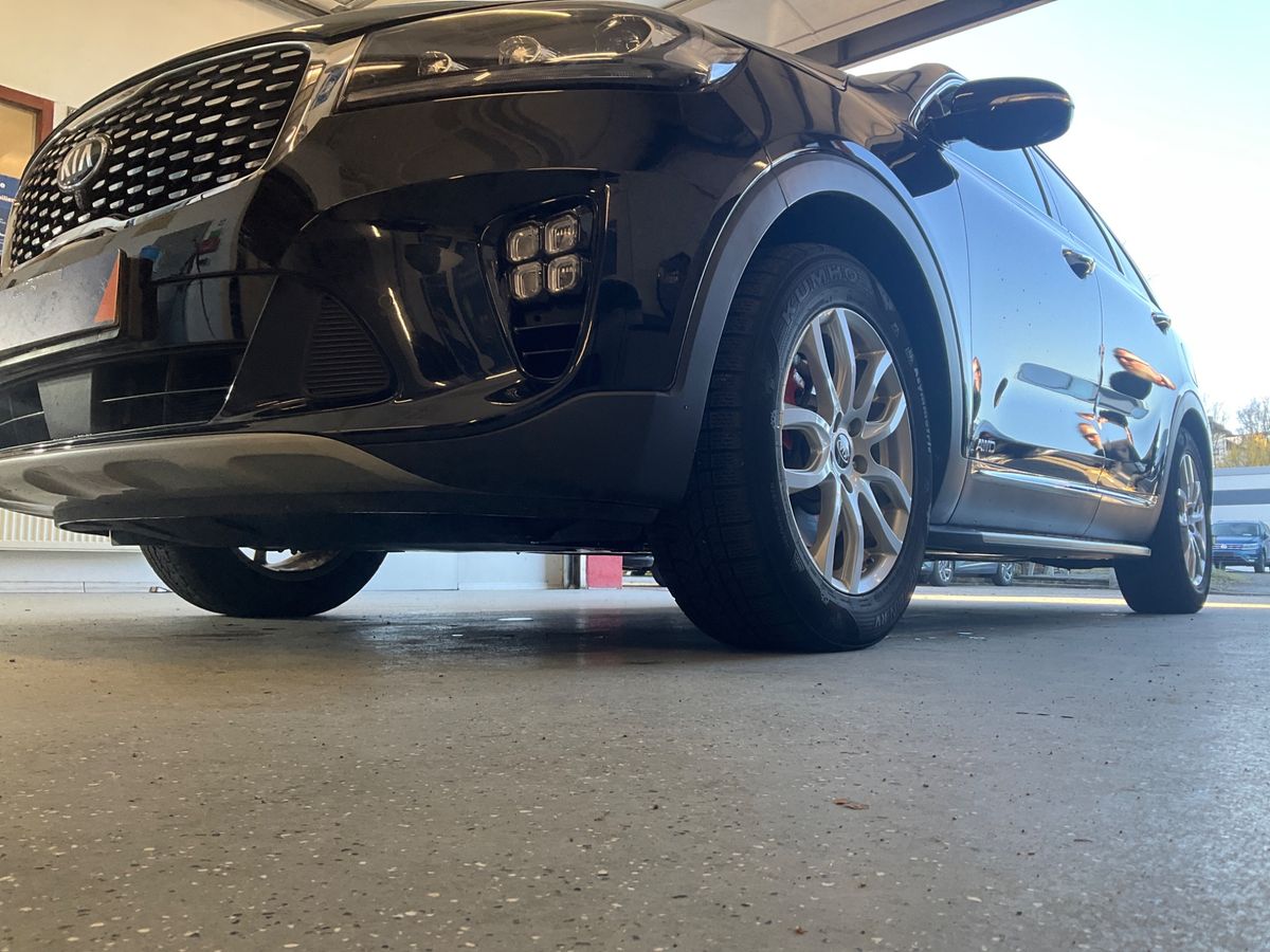 Kia Sorento 2019 — photo 38