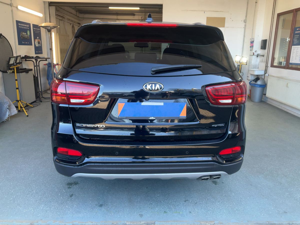 Kia Sorento 2019 — photo 8
