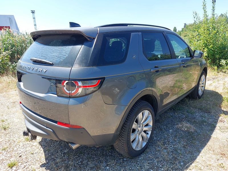 Land Rover Discovery Sport 2.0 Td4 HSE — zdjęcie 5