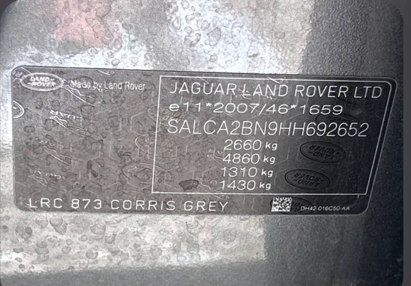 Land Rover Discovery Sport 2.0 Td4 HSE — zdjęcie 15
