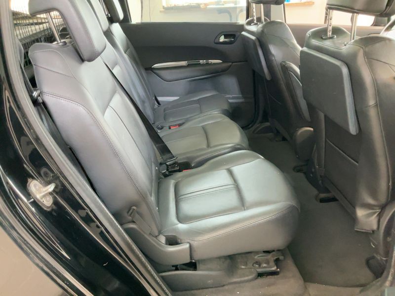 Peugeot 5008 2.0 HDi Premium — zdjęcie 14