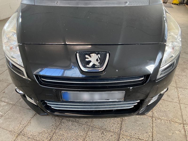 Peugeot 5008 2.0 HDi Premium 2010 – снимка 46