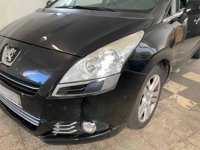 Peugeot 5008 2.0 HDi Premium — zdjęcie 2