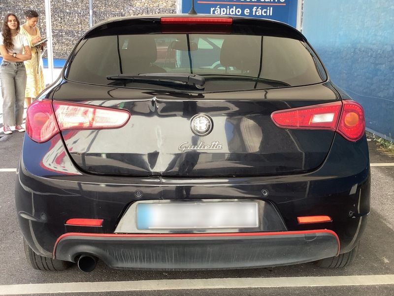 Alfa Romeo Giulietta 1.6 JTDM Turismo — zdjęcie 5