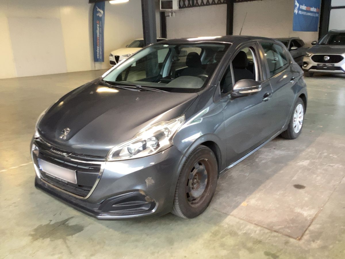 Peugeot 208 2015