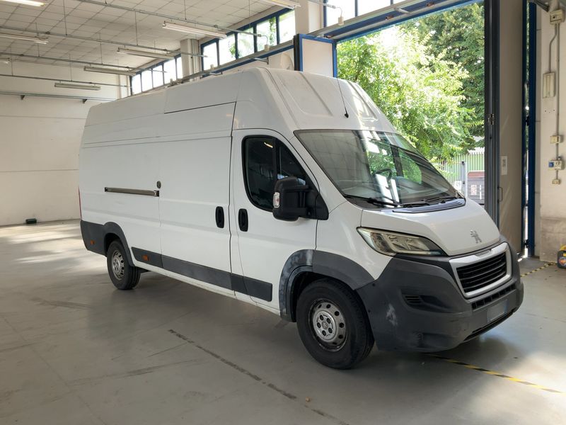 Peugeot Boxer 2.0 Blue-HDi 435 L4H3 Komfort — zdjęcie 8