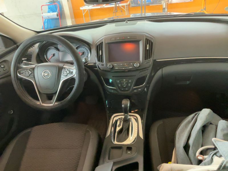 Opel Insignia Sports Tourer 2.0 CDTI Innovation — zdjęcie 12