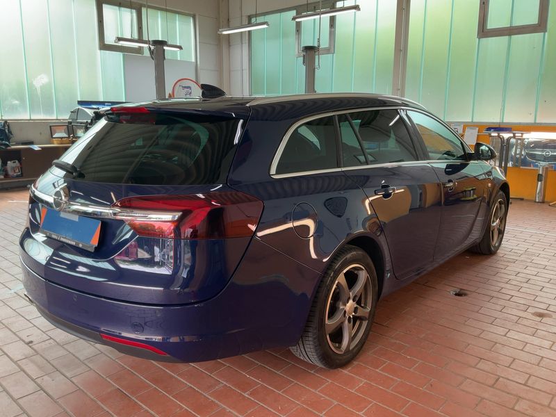 Opel Insignia Sports Tourer 2.0 CDTI Innovation — zdjęcie 6