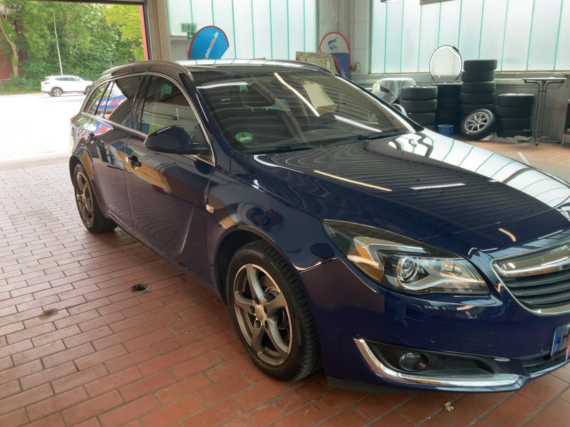 Opel Insignia Sports Tourer 2.0 CDTI Innovation — zdjęcie 8