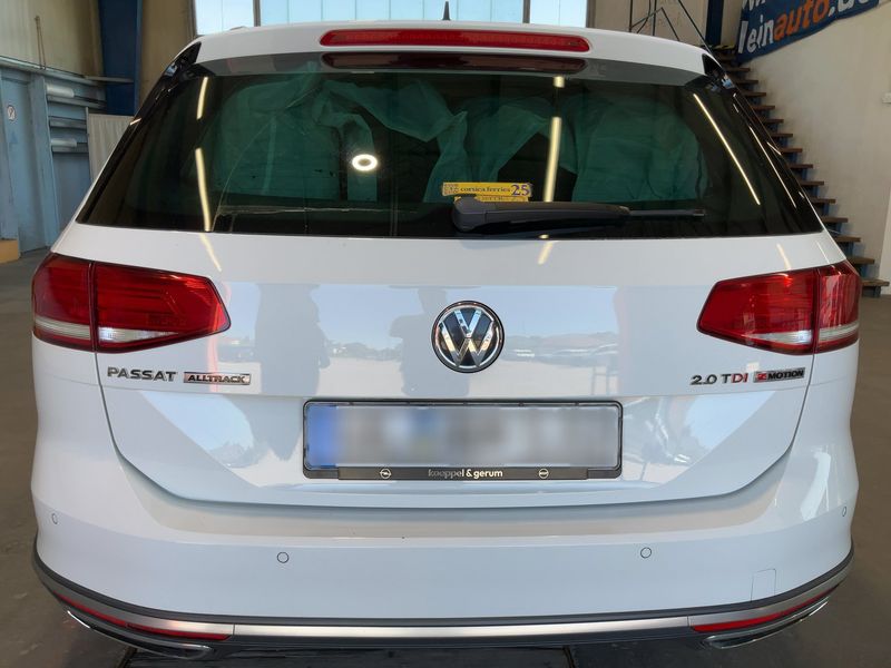Volkswagen Passat Alltrack 2.0 TDI 4Motion BlueMotion Tech — zdjęcie 5