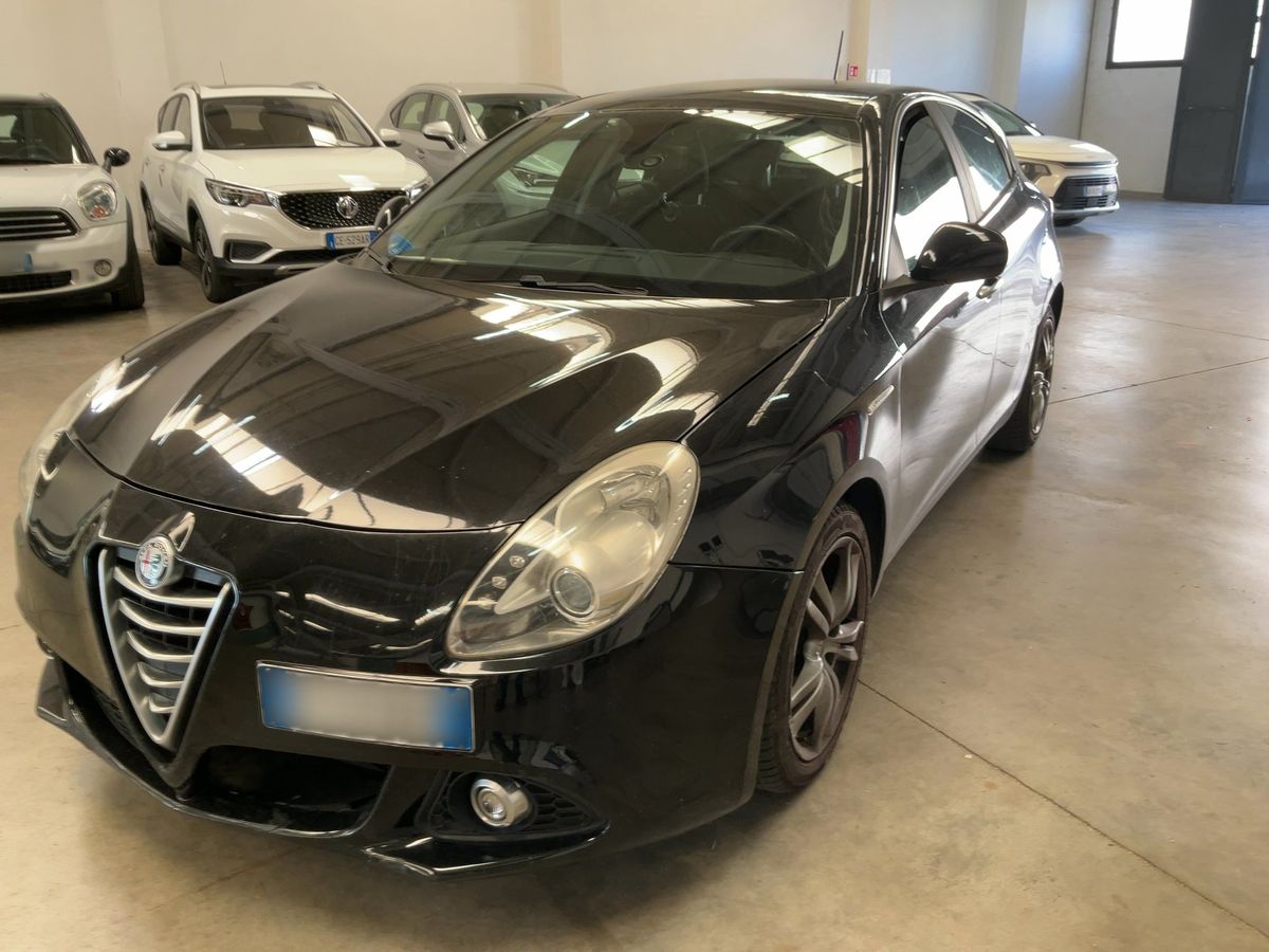 Alfa Romeo 2016