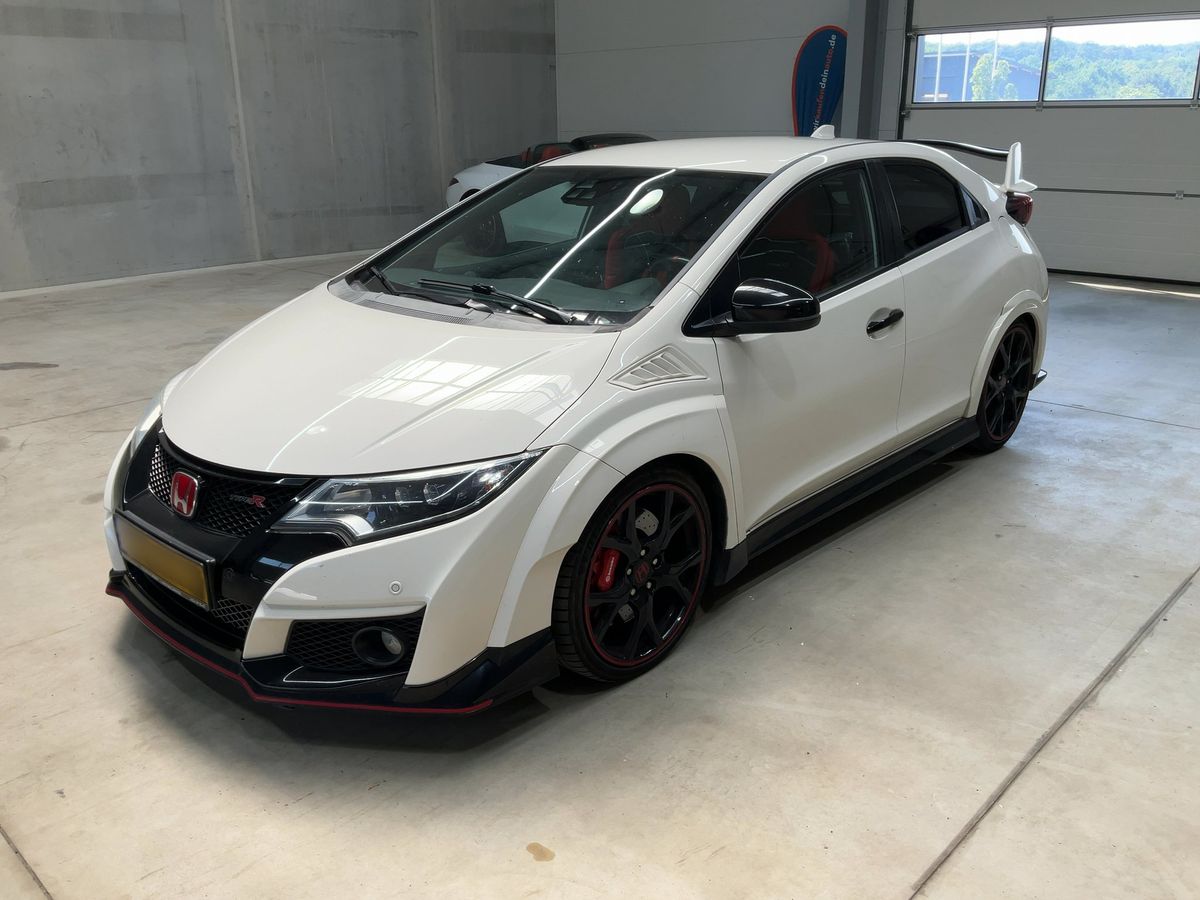 Honda Civic 2017 — photo 1