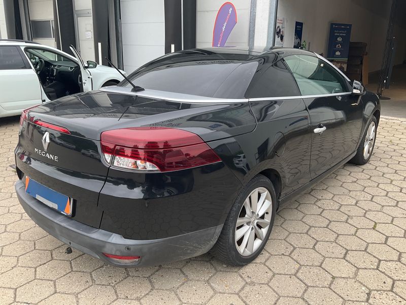 Renault Megane 2.0 Luxe — zdjęcie 2