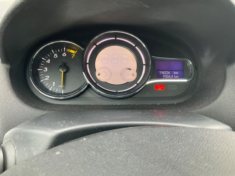 Renault Megane 2.0 Luxe — zdjęcie 4